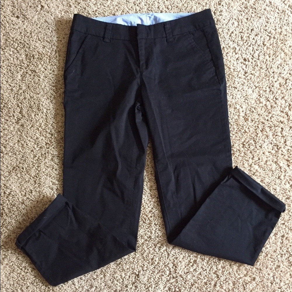 LIKE NEW! Women’s black cotton Capri pants! 🌹
